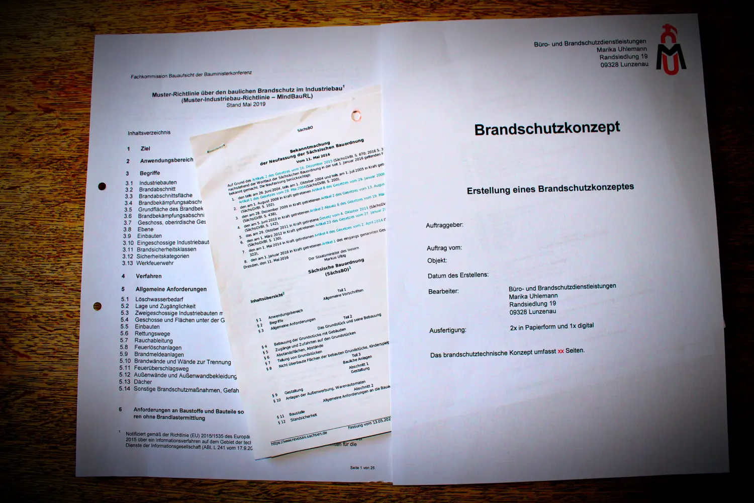 Büro- und Brandschutzdienstleistungen – Dokumente zum Brandschutz in Industriegebäuden in Deutschland, insbesondere Sachsen.